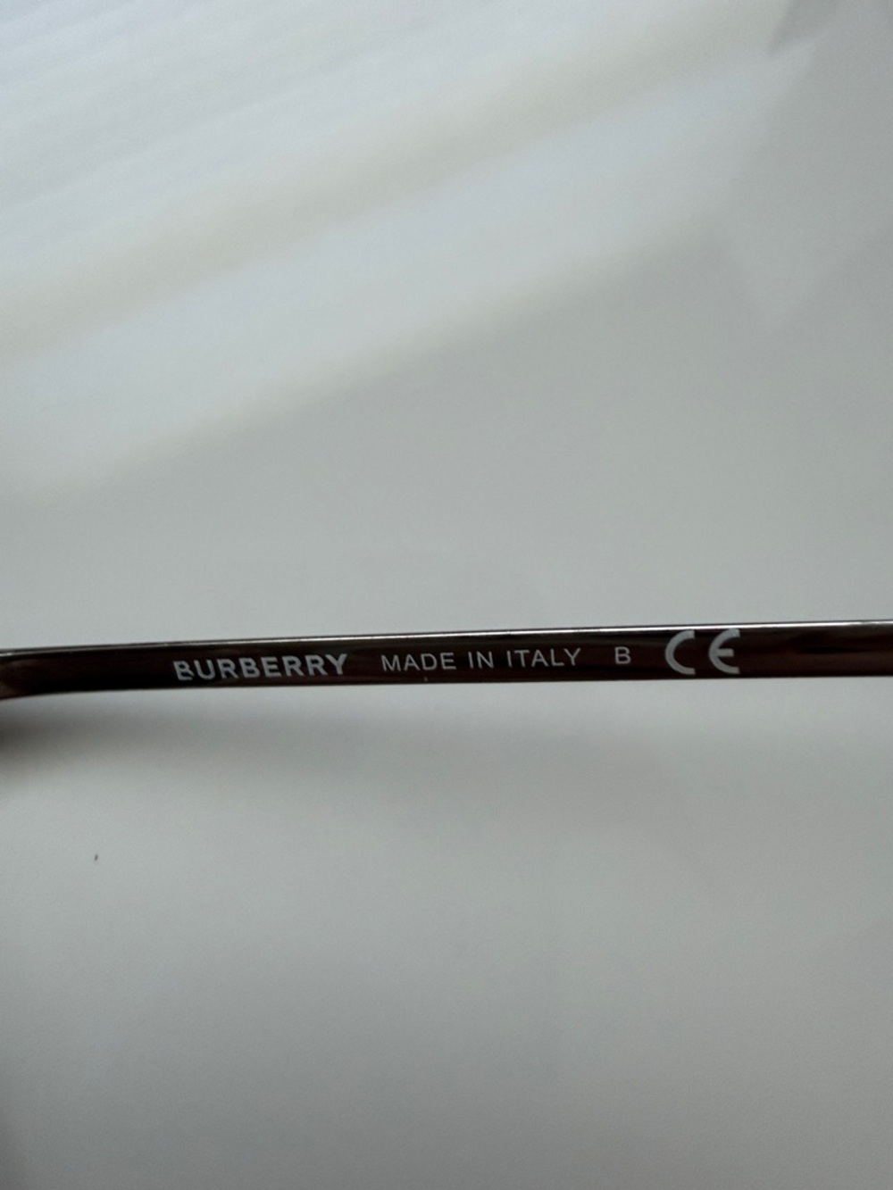 Burberry Grey Men’s  Eyewear w Metal Arm and White Logo Detailing preowned - Picture 2 of 6